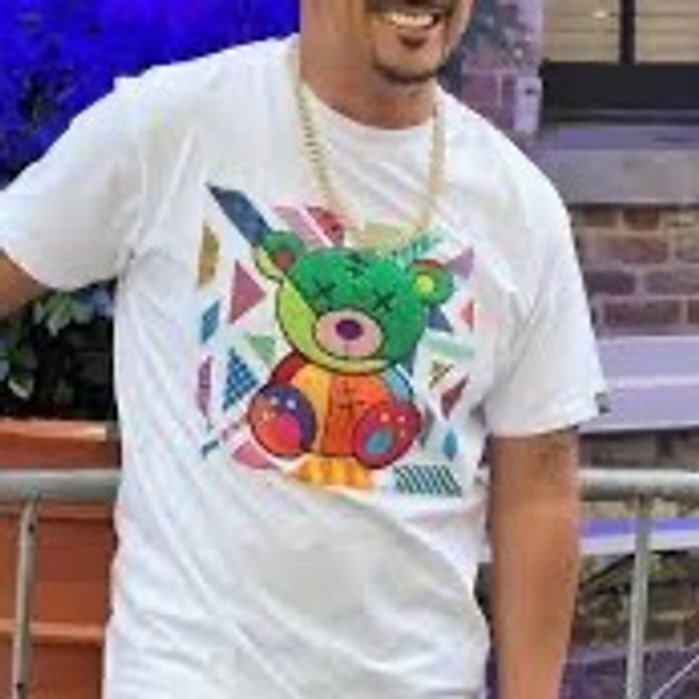 Bleecker & Mercer Mens 3X White Chenille Patchwork Teddy Bear Graphic T-Shirt